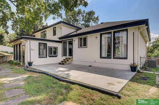 511 S 150th Circle, Omaha, NE 68154