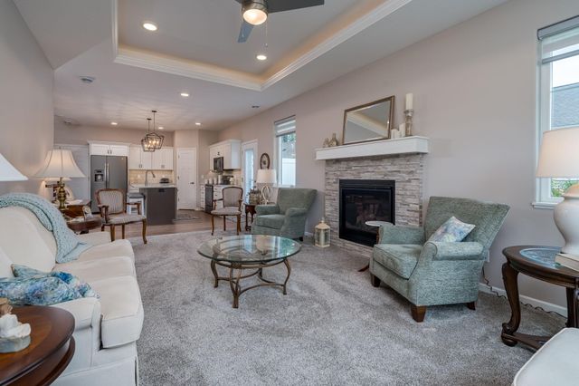 3118 Prairie Rose Drive, Mankato, MN 56001