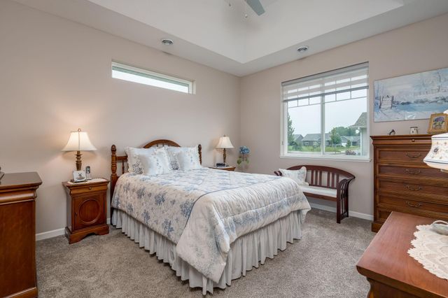 3118 Prairie Rose Drive, Mankato, MN 56001