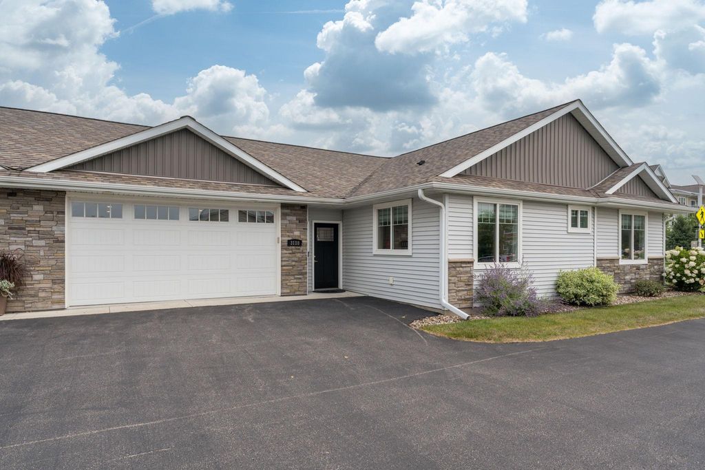 3118 Prairie Rose Drive, Mankato, MN 56001