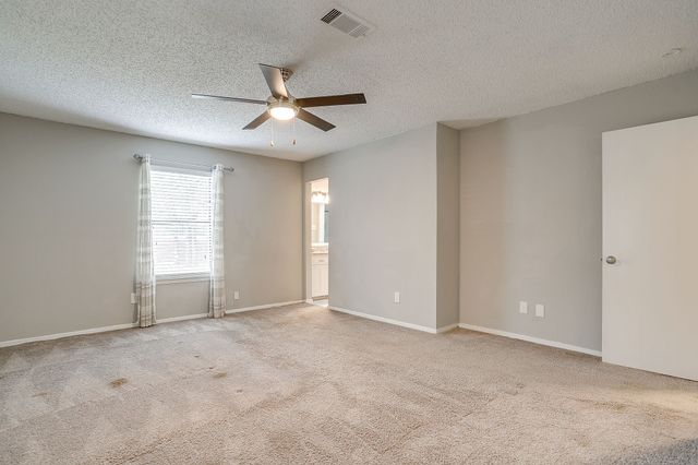 7612 Ripple Creek Court, Fort Worth, TX 76120
