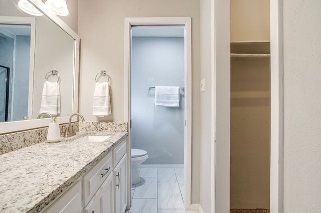 7612 Ripple Creek Court, Fort Worth, TX 76120