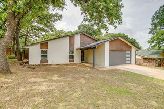 7612 Ripple Creek Court, Fort Worth, TX 76120