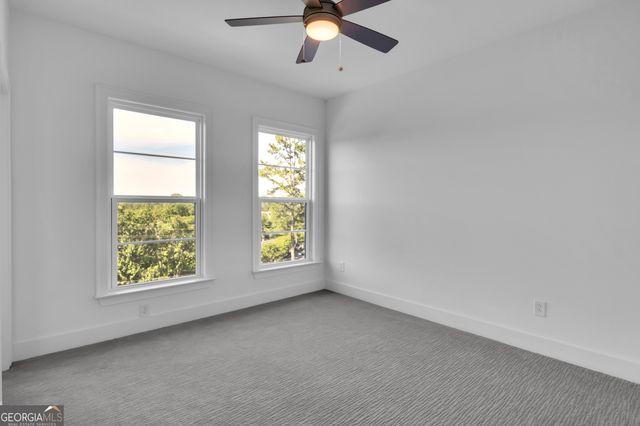 545 Whitlox Road NW, Atlanta, GA 30318