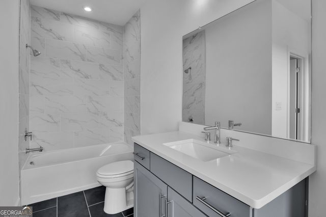 545 Whitlox Road NW, Atlanta, GA 30318