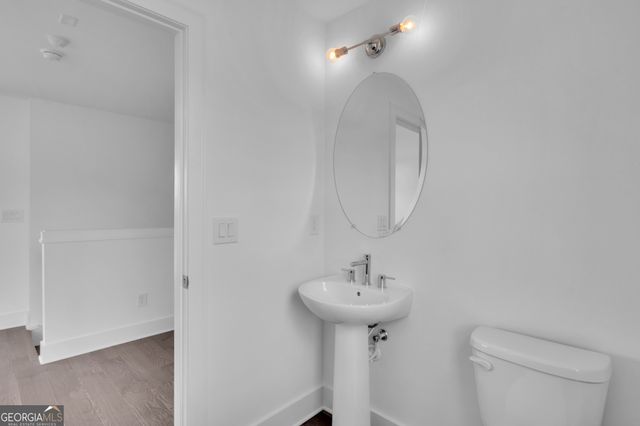 545 Whitlox Road NW, Atlanta, GA 30318