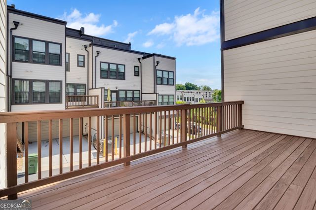 545 Whitlox Road NW, Atlanta, GA 30318