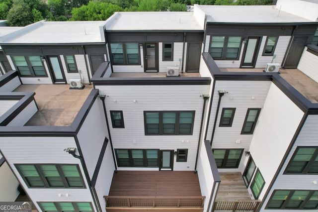 545 Whitlox Road NW, Atlanta, GA 30318