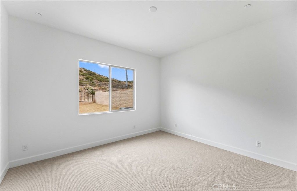 Image 18 of property listing at 11814 Canoga Avenue, Chatsworth, CA 91311