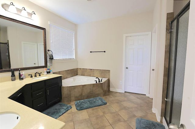 5311 Lotus Canyon Court, Richmond, TX 77407