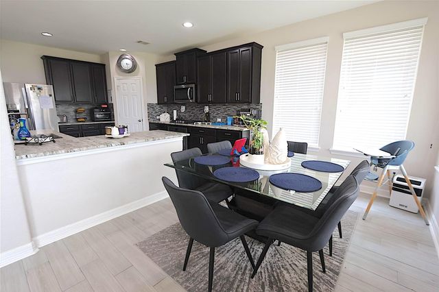 5311 Lotus Canyon Court, Richmond, TX 77407