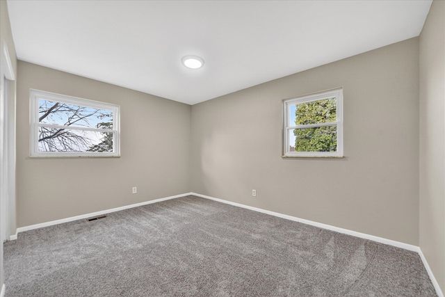 4546 E Berry Road, Pleasant Lake, MI 49272