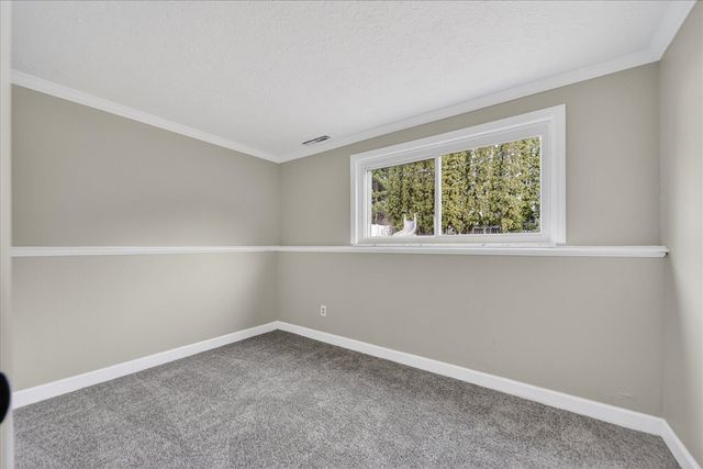 4546 E Berry Road, Pleasant Lake, MI 49272