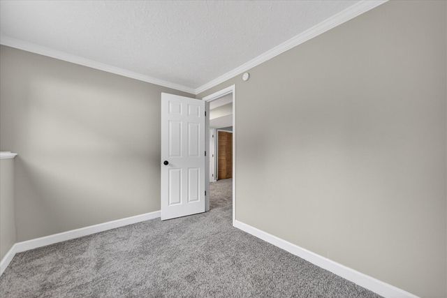 4546 E Berry Road, Pleasant Lake, MI 49272