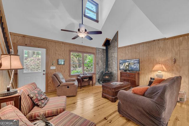 148 Lakeside Hills Road, Martin, GA 30557