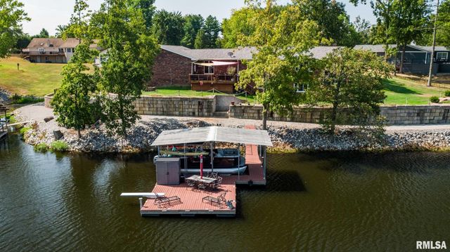 622 Dongola Court, Creal Springs, IL 62922