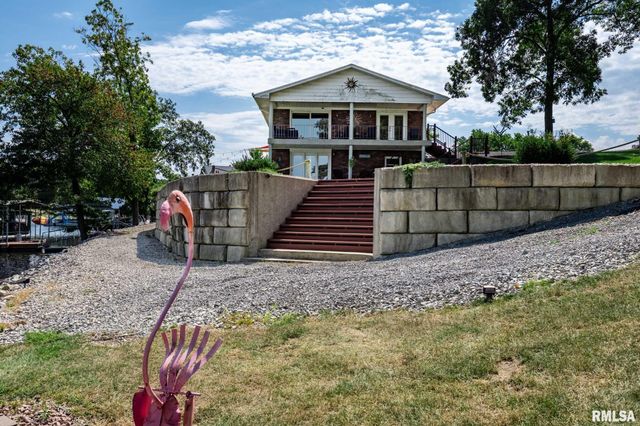 622 Dongola Court, Creal Springs, IL 62922