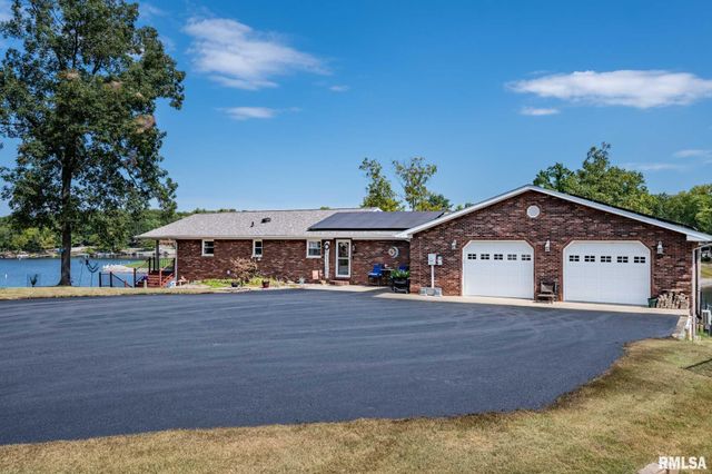 622 Dongola Court, Creal Springs, IL 62922