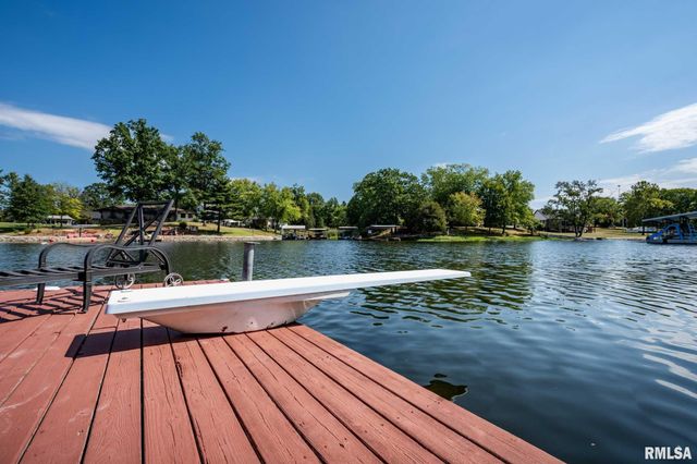 622 Dongola Court, Creal Springs, IL 62922