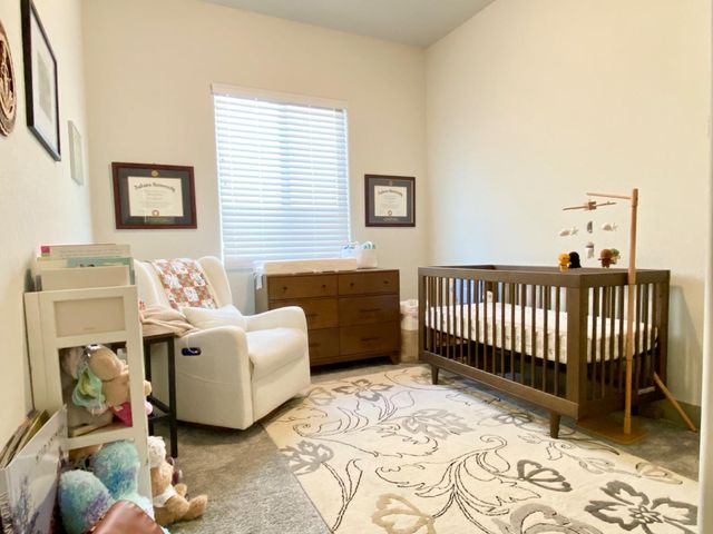 2404 W Bristol Lane, Hanford, CA 93230