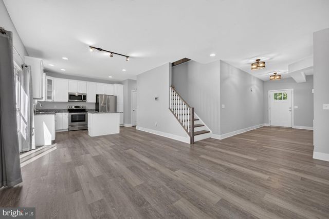 75 HILLCREST DR, Stafford, VA 22556