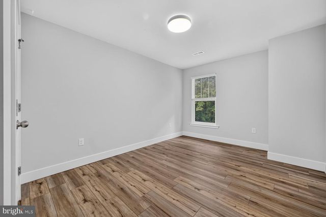 75 HILLCREST DR, Stafford, VA 22556