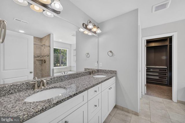 75 HILLCREST DR, Stafford, VA 22556