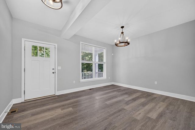 75 HILLCREST DR, Stafford, VA 22556