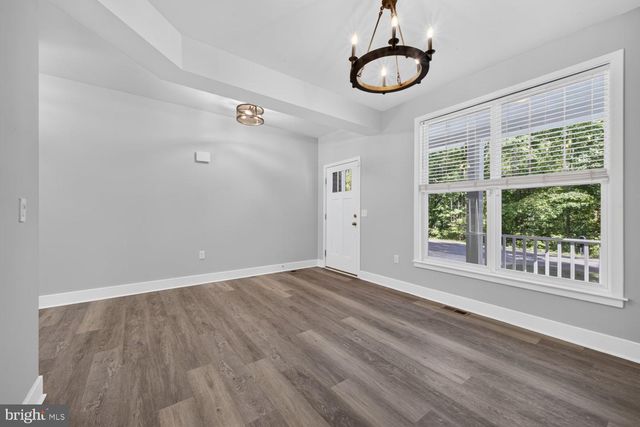75 HILLCREST DR, Stafford, VA 22556
