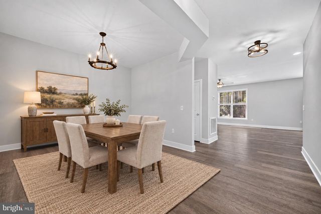 75 HILLCREST DR, Stafford, VA 22556