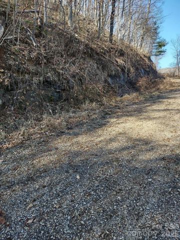 00 Cool August Heights, Waynesville, NC 28785