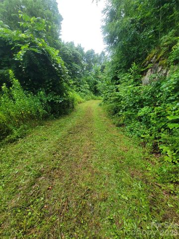00 Cool August Heights, Waynesville, NC 28785