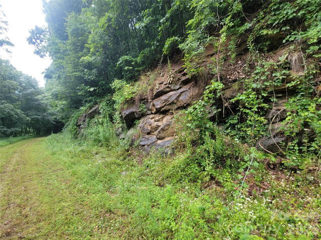 00 Cool August Heights, Waynesville, NC 28785