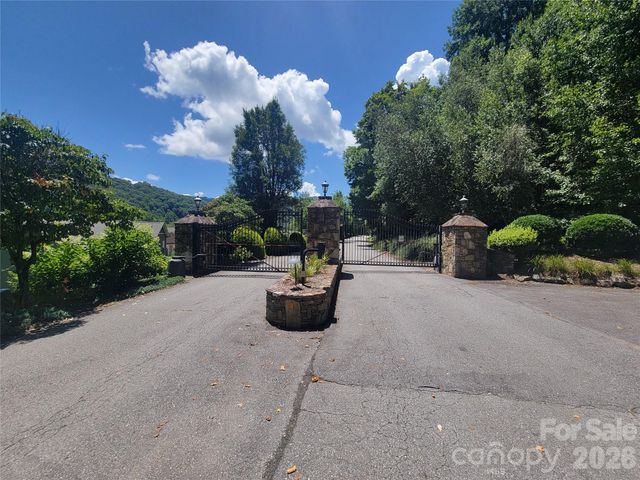 00 Cool August Heights, Waynesville, NC 28785