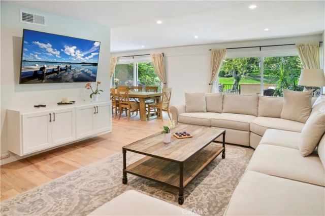 2112 Vista Dorado, Newport Beach, CA 92660