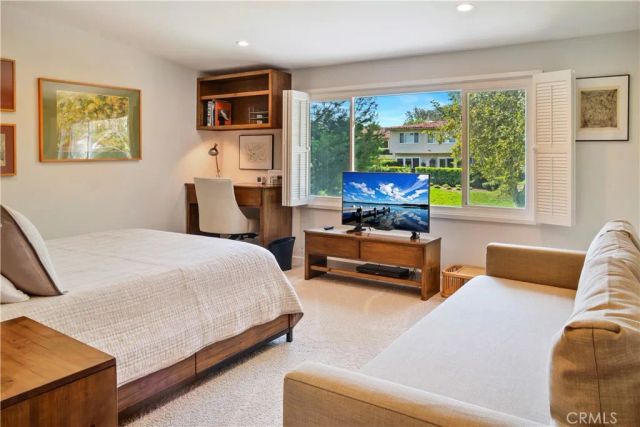 2112 Vista Dorado, Newport Beach, CA 92660