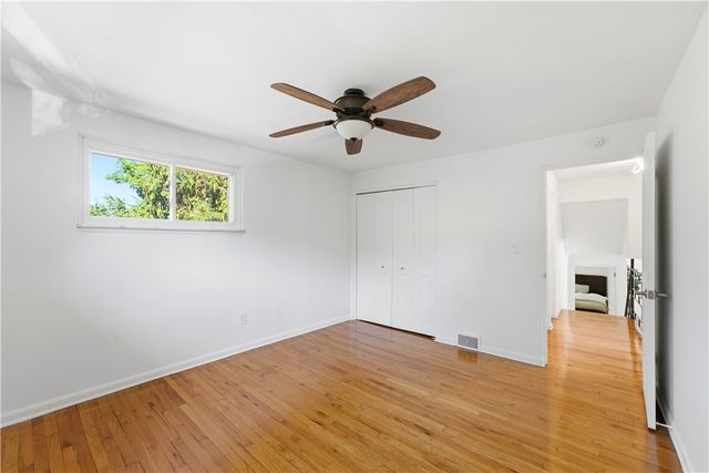 998 Jefferson Heights Rd, Penn Hills, PA 15235