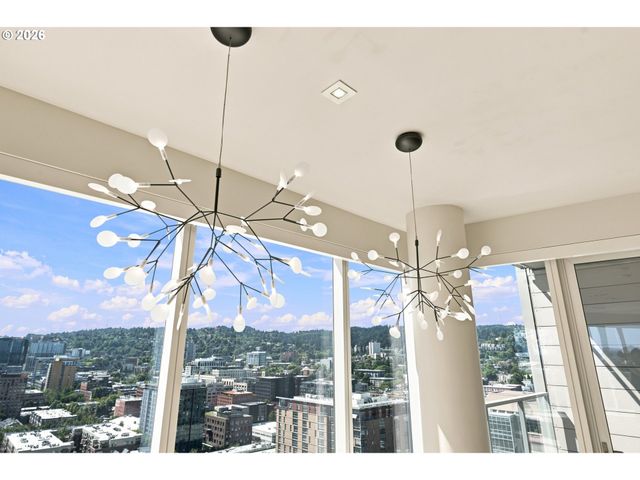 1075 Nw NORTHRUP St 2015, Portland, OR 97209