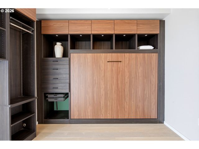 1075 Nw NORTHRUP St 2015, Portland, OR 97209