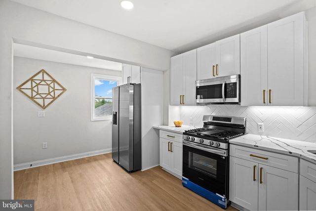 1905 FEATHERBED LN, Baltimore, MD 21207