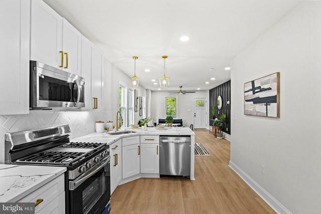 1905 FEATHERBED LN, Baltimore, MD 21207