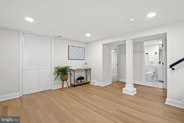 1905 FEATHERBED LN, Baltimore, MD 21207