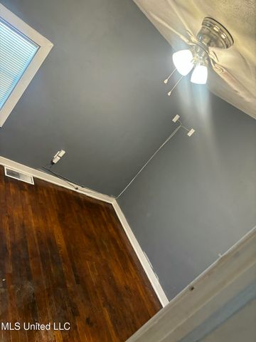 2962 Greenwood Avenue, Jackson, MS 39212