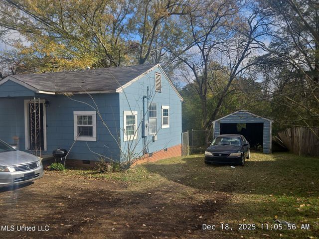 2962 Greenwood Avenue, Jackson, MS 39212