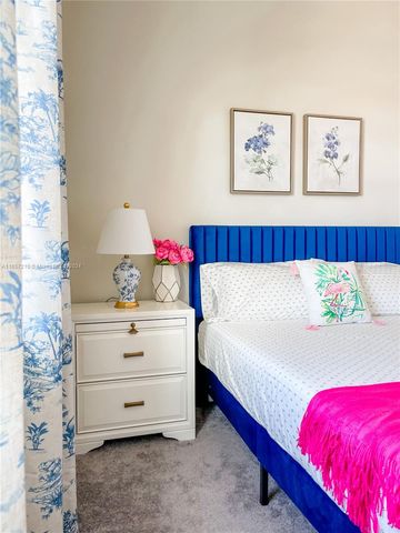 5100 Eucalyptus Dr 2, Hollywood, FL 33021