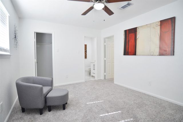 16634 David Glen Drive, Friendswood, TX 77546