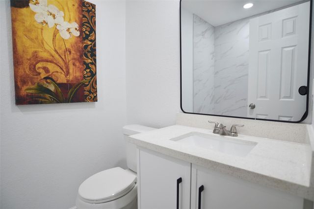 16634 David Glen Drive, Friendswood, TX 77546