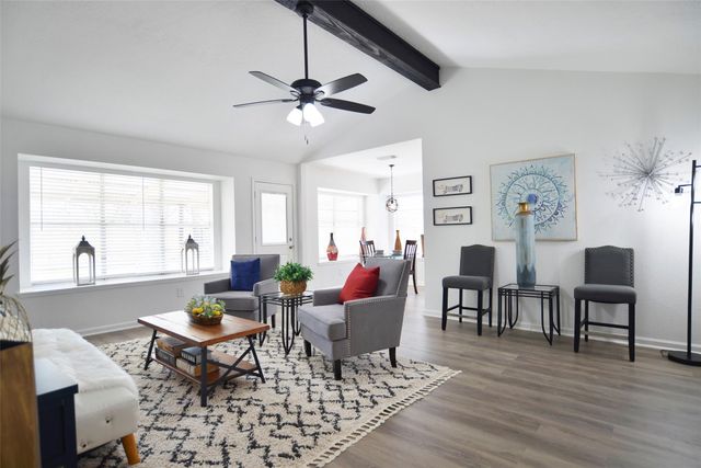 16634 David Glen Drive, Friendswood, TX 77546