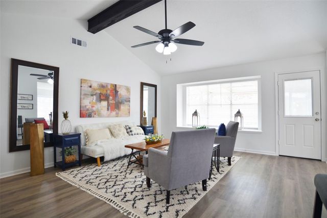 16634 David Glen Drive, Friendswood, TX 77546