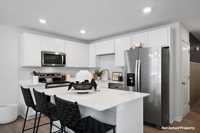 6410 Silver Canoe Way, Galloway, OH 43119